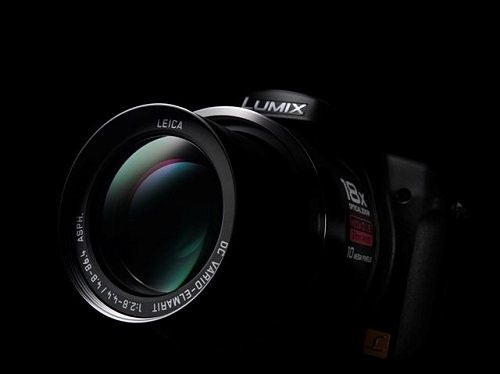 Дальнобойная камера Lumix DMC-FZ28 с 18-кратным зумом